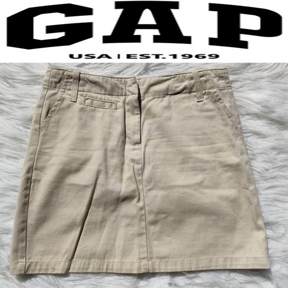 GAP Dresses & Skirts - Gap Kakki SMini Skirt Sz 2